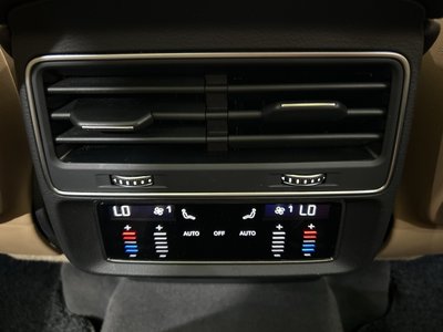 2021 AUDI Q7 — миниатюра 41