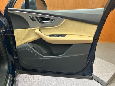 2021 AUDI Q7 — миниатюра 48