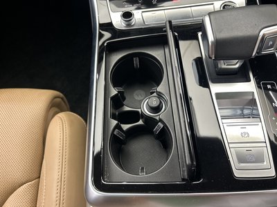2021 AUDI Q7 — миниатюра 21