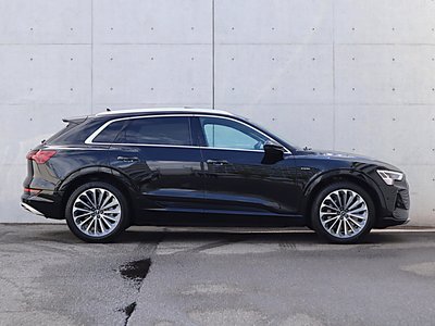 صورة مصغرة 90 لـ 2024 AUDI E-TRON