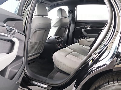 صورة مصغرة 290 لـ 2024 AUDI E-TRON