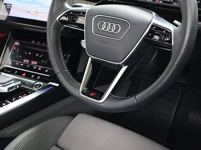 صورة مصغرة 114 لـ 2024 AUDI E-TRON