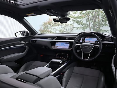 صورة مصغرة 156 لـ 2024 AUDI E-TRON