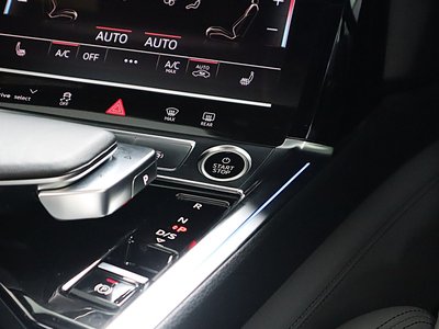 صورة مصغرة 137 لـ 2024 AUDI E-TRON