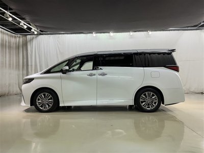 TOYOTA ALPHARD - 4
