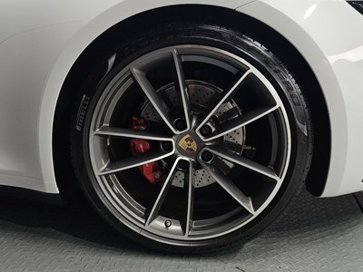 PORSCHE 911 - 8
