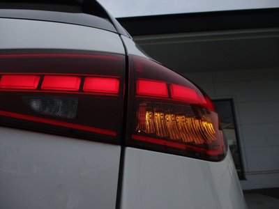 2025 Mercedes-BENZ C-CLASS 缩略图 59