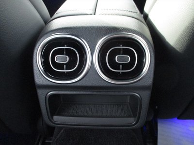 2025 Mercedes-BENZ C-CLASS 缩略图 50