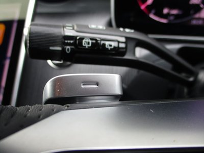 2025 Mercedes-BENZ C-CLASS 缩略图 28