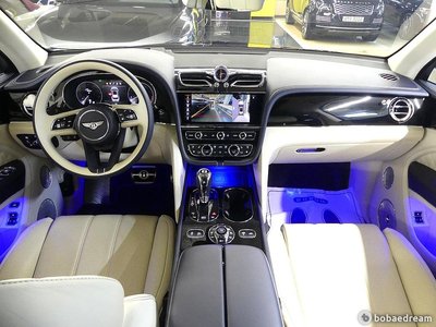 BENTLEY BENTAYGA - 5