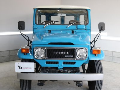 TOYOTA LAND CRUISER 40 - 7