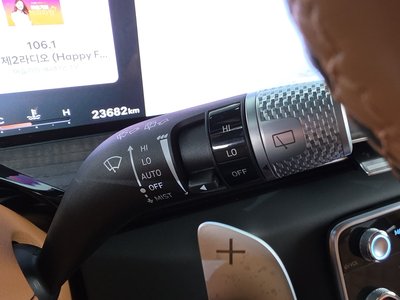 2025 Genesis GV80 thumbnail 29