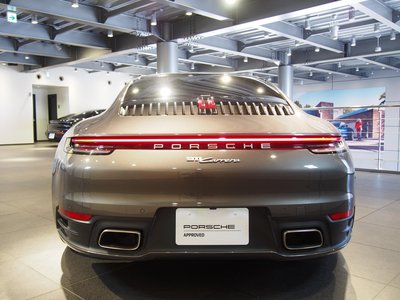 PORSCHE 911 - 5