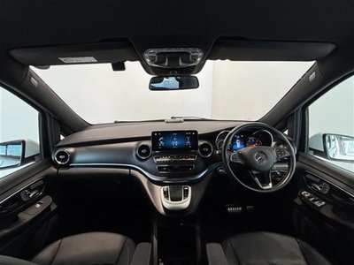 صورة 4 لـ 2021 Mercedes-BENZ V-CLASS