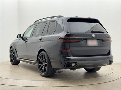 2023 BMW X7 照片 2
