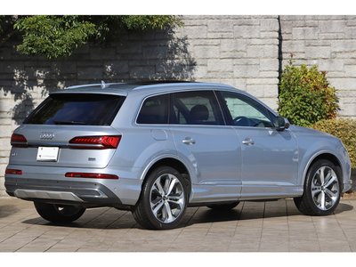 AUDI Q7 - 7