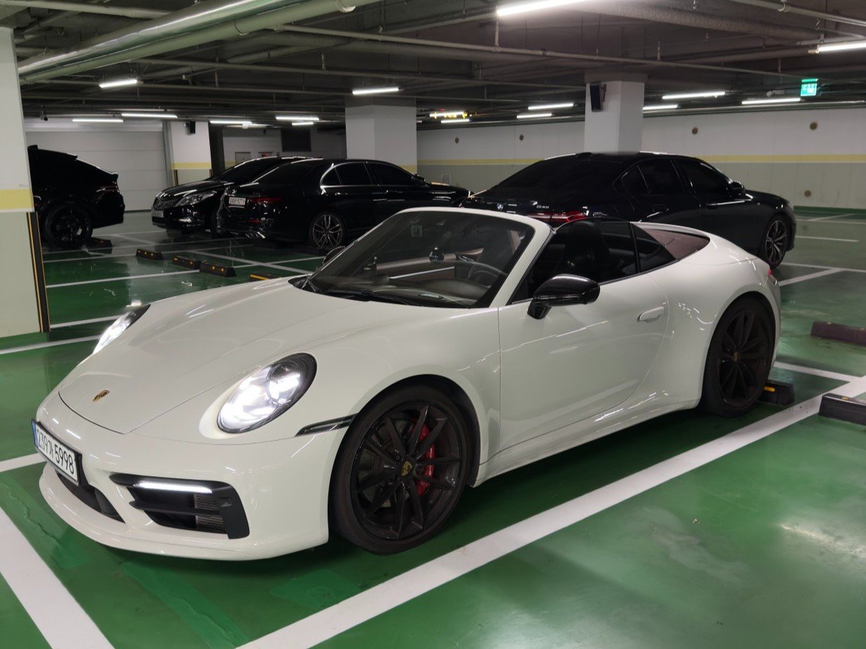 2020 Porsche 911 photo 1