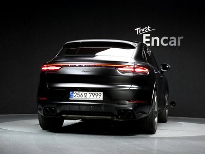 PORSCHE CAYENNE - 4