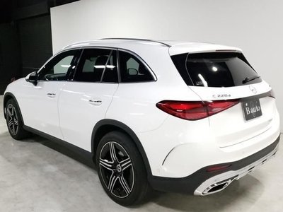 2023 Mercedes-BENZ GLC — фото 4