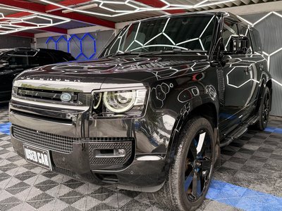 LAND ROVER DEFENDER - 6