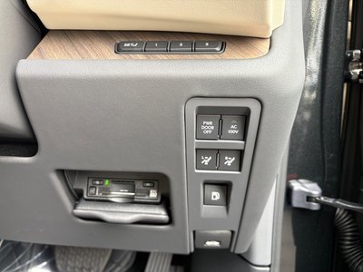 صورة مصغرة 15 لـ 2026 Lexus LM