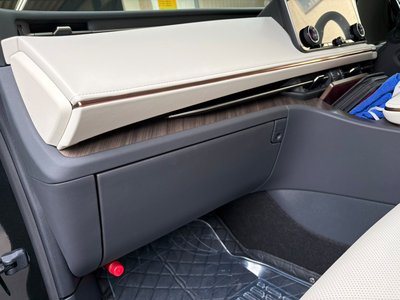 صورة مصغرة 35 لـ 2026 Lexus LM