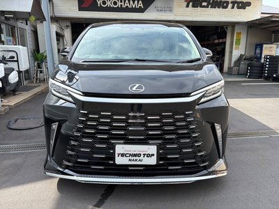 صورة 2 لـ 2026 Lexus LM