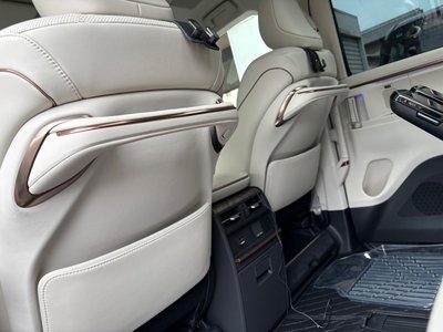 صورة مصغرة 33 لـ 2026 Lexus LM