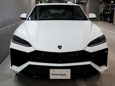 LAMBORGHINI URUS - 3