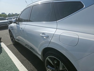 GENESIS GV80 - 4
