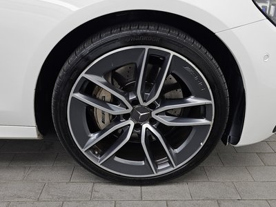 MERCEDES-BENZ E-CLASS - 8