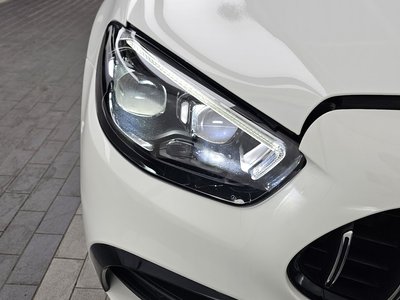 MERCEDES-BENZ E-CLASS - 9