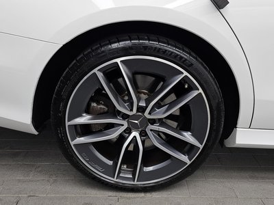 MERCEDES-BENZ E-CLASS - 6