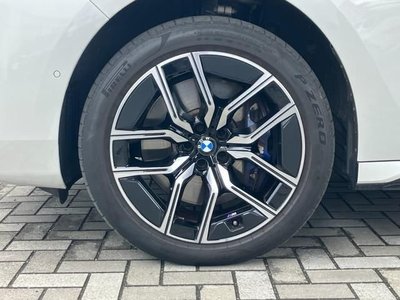 صورة 9 لـ 2023 BMW 7 SERIES