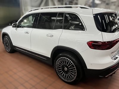 MERCEDES-BENZ EQB - 10