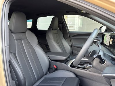2025 AUDI Q5 thumbnail 15
