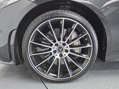 MERCEDES-BENZ CLS - 6