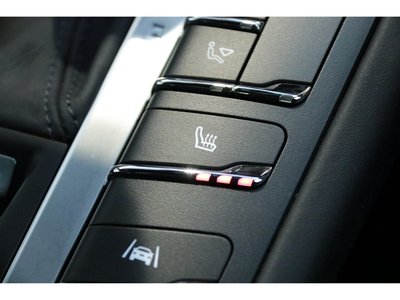 صورة مصغرة 35 لـ 2021 Porsche MACAN