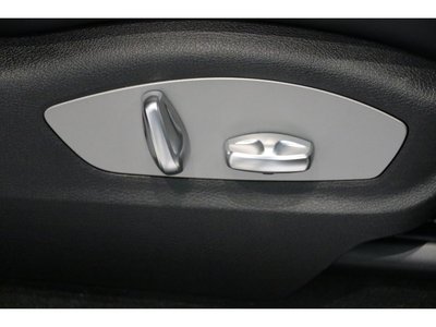 صورة مصغرة 15 لـ 2021 Porsche MACAN