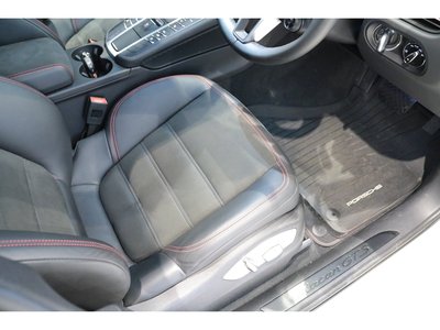 صورة مصغرة 13 لـ 2021 Porsche MACAN