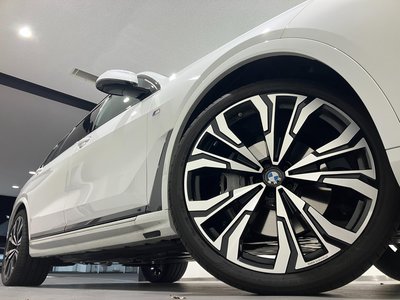 BMW X7 - 9