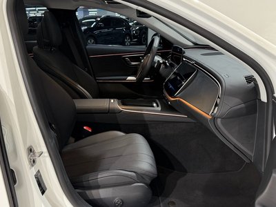 MERCEDES-BENZ E-CLASS - 8