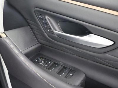 2023 Toyota ALPHARD — миниатюра 32