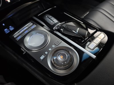 GENESIS G80 (RG3) - 9