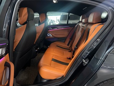 2020 BMW M5 — миниатюра 22