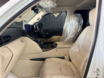 2026 Toyota LAND CRUISER 300 缩略图 19