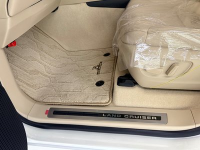 2026 Toyota LAND CRUISER 300 缩略图 21