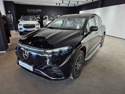 MERCEDES-BENZ EQS - 1