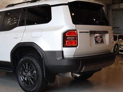 صورة مصغرة 73 لـ 2024 Toyota LAND CRUISER 250