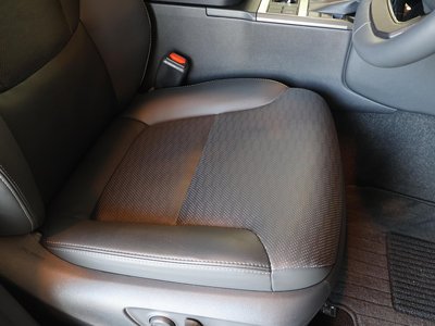 صورة مصغرة 13 لـ 2024 Toyota LAND CRUISER 250